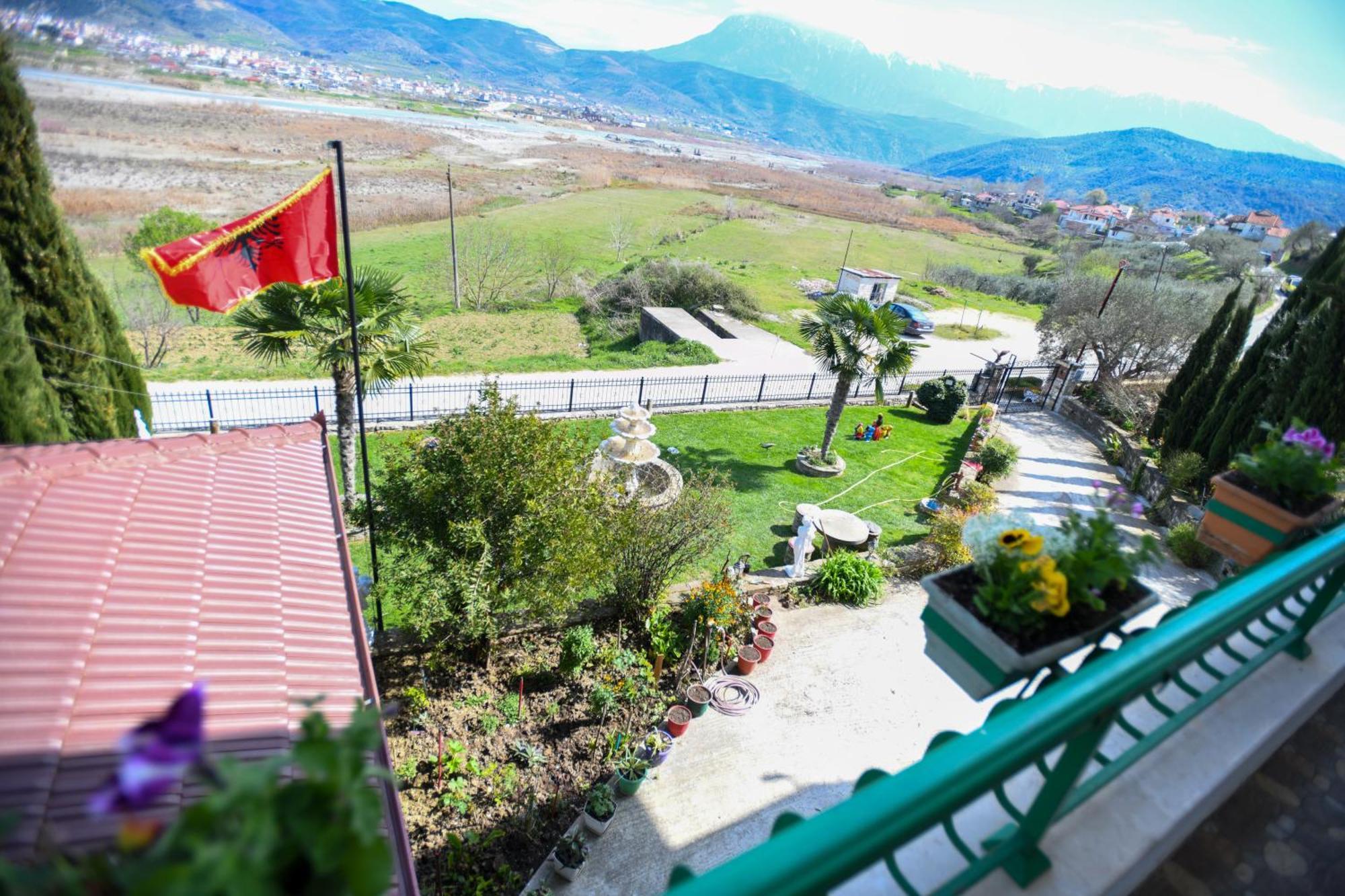 Villa Solitude بيرات المظهر الخارجي الصورة