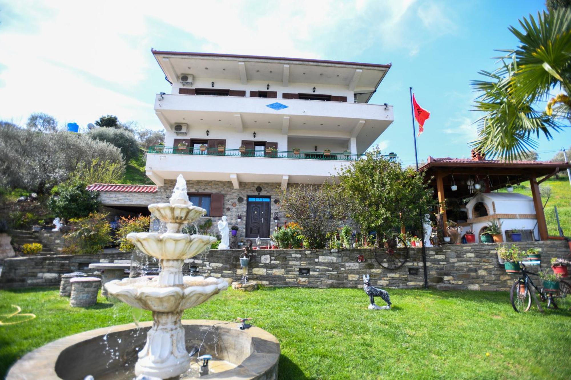 Villa Solitude بيرات المظهر الخارجي الصورة